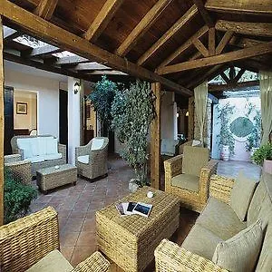 فندق Relais Colonna بورتو كيرفو